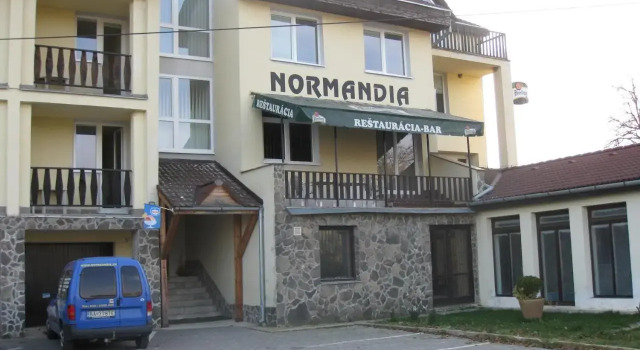 Penzión Normandia, Rezervovat Hotel Wellness hotely v Trenčiansky kraj, SPA