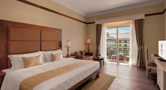 Номер Deluxe с видом на бассейн Sokha Siem Reap Resort & Convention Center