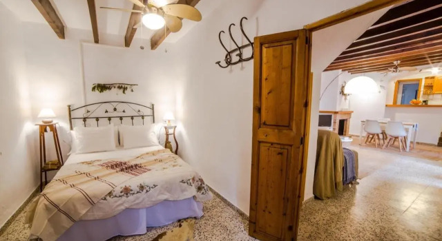 Can Cusina. Charming House With Swimming Pool, Varaa Hotelli Santanyi Mallorca