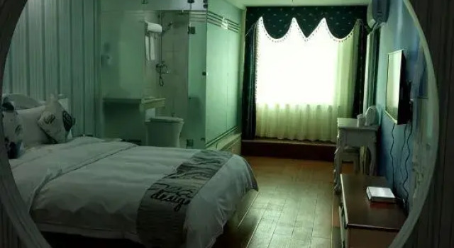 Люкс Business Liaocheng Ruishi Theme Hotel
