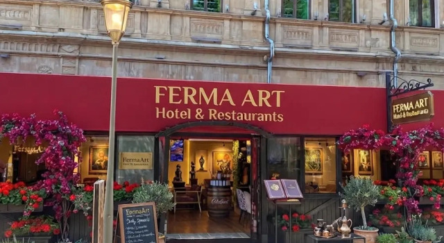 Отель FermaArt Hotel and Restaurant, Забронировать Отель Отели Баку с парковкой, рядом с Здание Исмаилия, Парковка