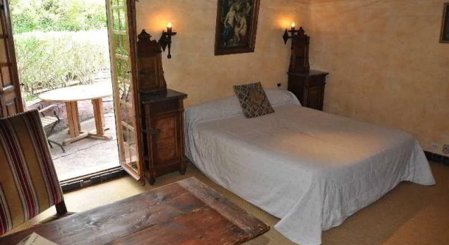 Chateau-Hotel La Vignette Haute