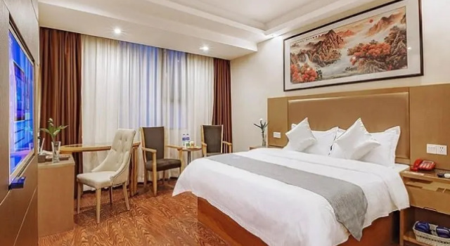 Номер Business GreenTree Inn Guilin Lingui JinShan Square JinShui Road Express Hotel