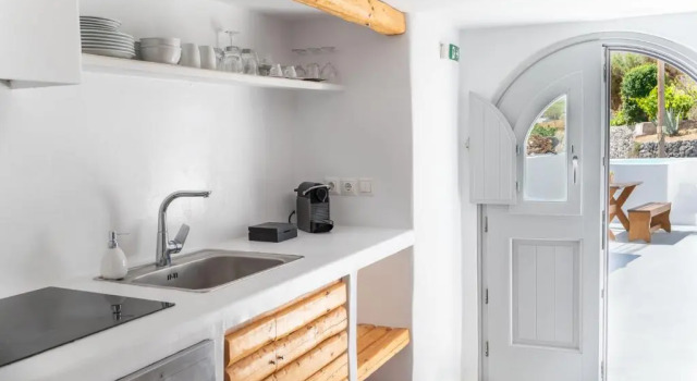 Вилла с 3 комнатами Karpimo Suites