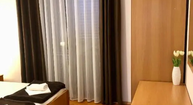Апартаменты с 2 комнатами с балконом и с видом на море Hotel B&B CHAMBERLAIN