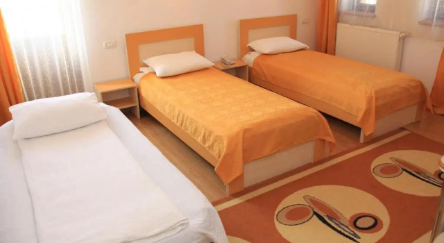 Pension Maria, Varaa Hotelli Cluj-Napoca 