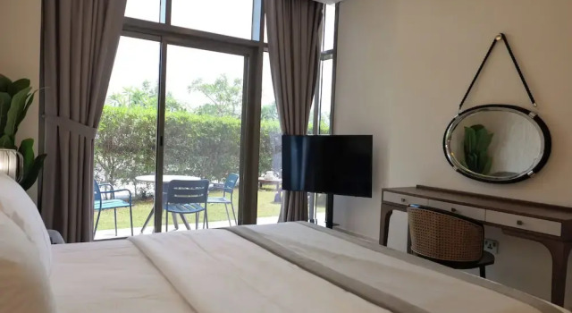 Sea & Garden View Apartments - The 8