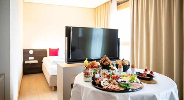 Полулюкс 4-Sterne-Superior Hotel Calamus in Kehl
