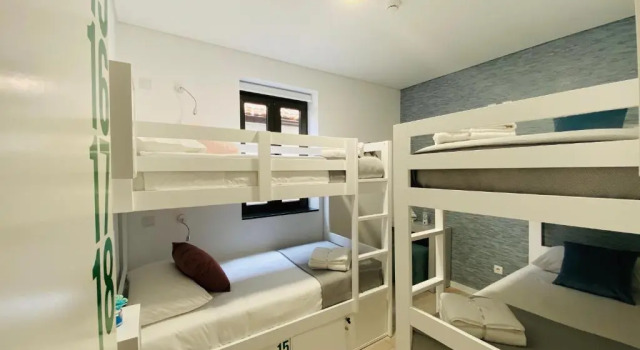 Кровать в общем номере Family Hostel Costa Nova