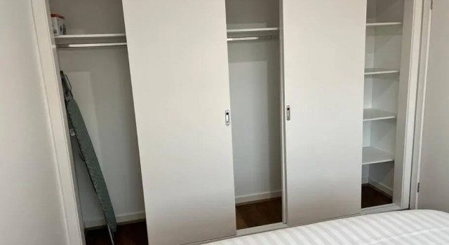 Коттедж Brand New Modern 2 BR Guesthouse at Airport!