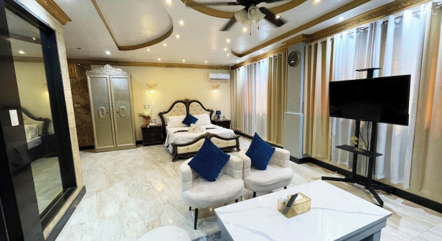 Люкс Deluxe Clark Imperial Hotel Angeles City