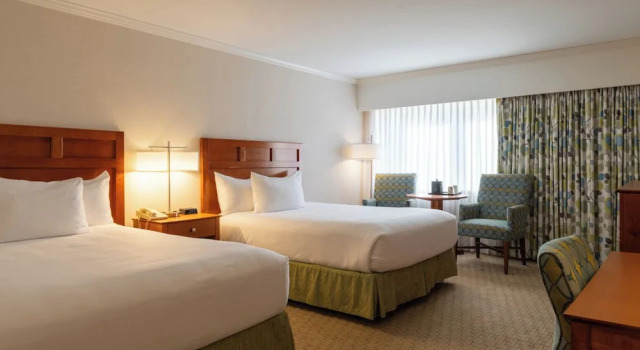 Четырёхместный номер Premium Juniper Hill Inn