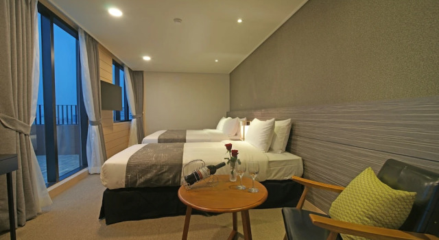 Четырёхместный семейный номер Standard I-Jin Hotel