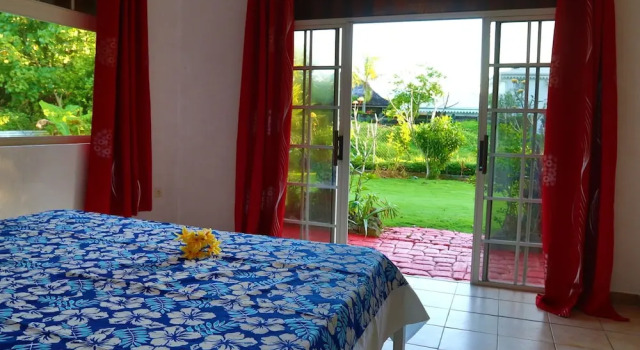 Hana Iti Beach House, Buchen Sie Hotel Huahine Französisch-Polynesien
