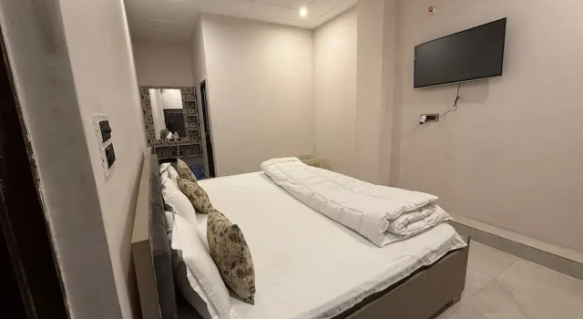 Hotel Ramarsh Palace