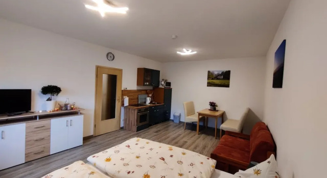Ferienwohnung Brunow, Rezervovat Hotel Plavno 