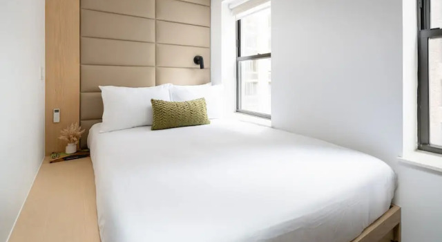 Номер Superior Little Charlie Hotel