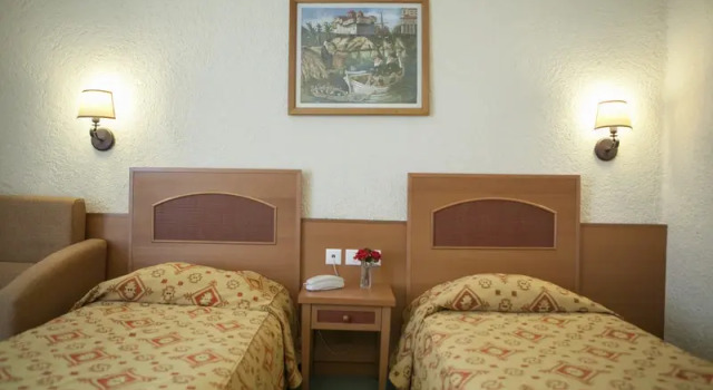 Номер Standard с балконом Athos Palace