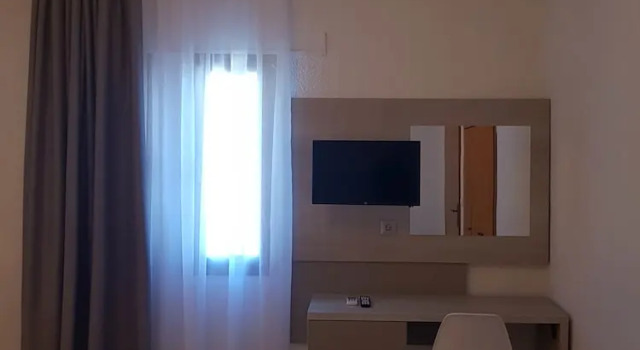 Семейные апартаменты Superior с балконом и с частичным видом на море Alkinoos Beach Hotel