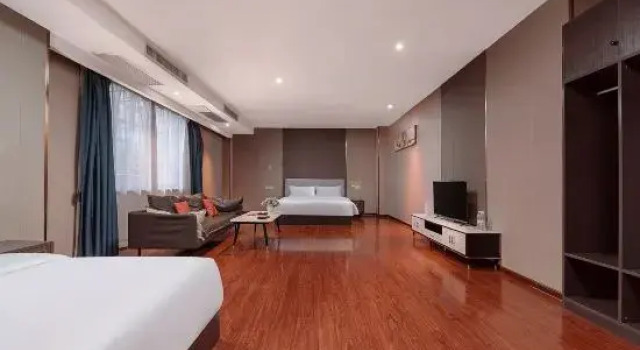 Люкс Deluxe K. Y. Hotel