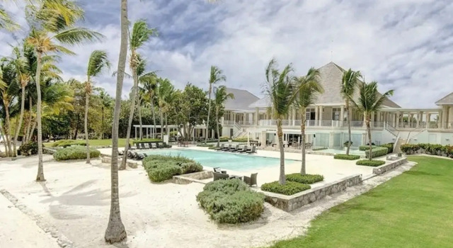 Коттедж HDM 333 - Golf View Apartment in Exclusive Resort Access to Private Beaches