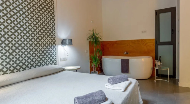 Aparteasy Deluxe apartments