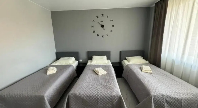 Room-guesthouse Imperia 3, Rezervovat Penzión Hotely v Šiauliai s parkováním, Parkování