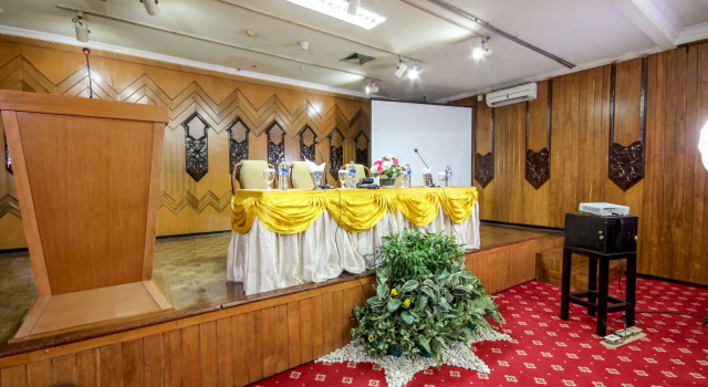 Grand Menteng Hotel