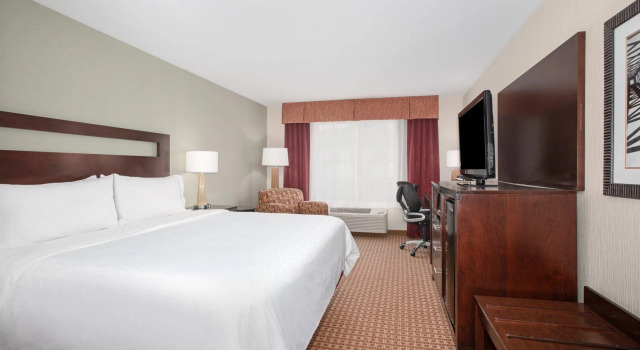 Двухместный номер Standard Holiday Inn Express Hotel & Suites Gillette by IHG