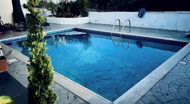 Вилла с балконом Impeccable 3-Bed Villa in Nicosia