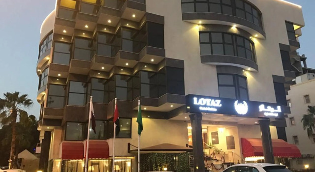 Lotaz hotel suites