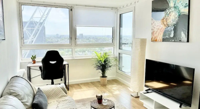 Paddington Luxury Apartment