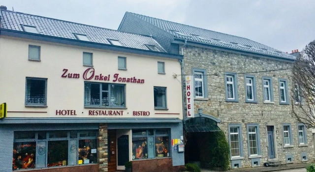 Hotel-Restaurant Zum Onkel Jonathan, Забронировать Отель  