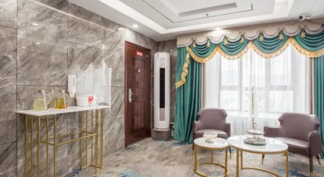 Zhongmu Oak Bay Hotel, Rezervovat Hotel Čeng-čou Henan
