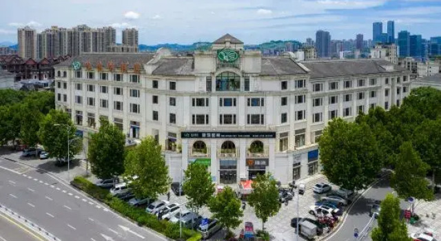 Vienna Hotel Chongqing Yuelai Guobo Exhibition Center, Забронировать Отель Чунцин Chongqing Area, рядом с Yuelai International Convention Centre