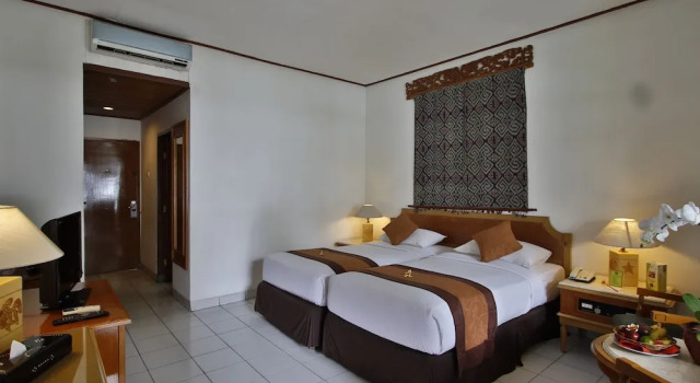 Двухместный номер Superior с балконом и с видом на сад Jayakarta Hotel Lombok