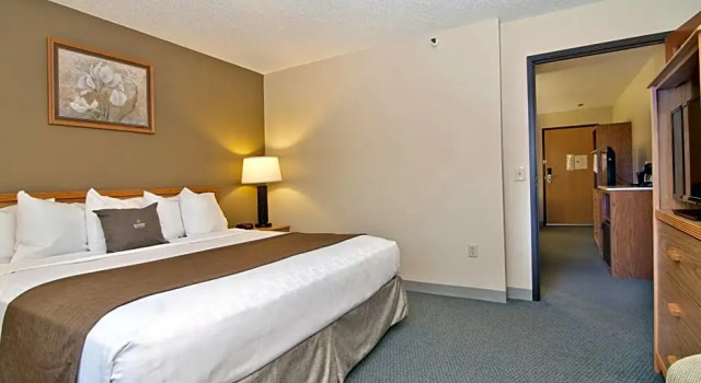 Номер Deluxe Boarders Inn & Suites by Cobblestone Hotels - Faribault