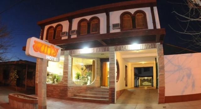 Hotel Turis