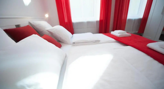 Romantic New 2 Bedroom Vilnius Best Location, Забронировать Отель Старый город Вильнюс, рядом с Костел Святой Анны