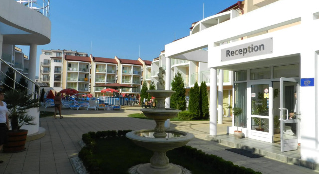 Sun City Hotel, Забронировать Отель Отели области Бургас с бассейном, Бассейн