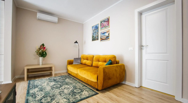 Light and Color at West Residence, Varaa Hotelli Oradea 