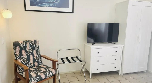 Студия Paradise Court Holiday Units