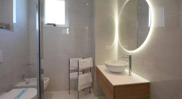Standard- dobbelt værelse med altan med havudsigt Hotel Bellevue
