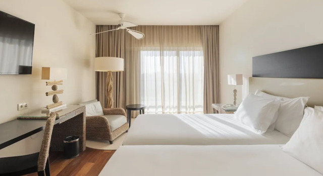 Двухместный номер Standard с частичным видом на море Crowne Plaza Vilamoura - Algarve by IHG