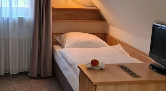 Номер Standard Hotel Garni "Am Ellinger Tor"