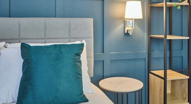 Host Stay The Langley Hotel Apartment 4, Varaa Huoneisto Asunnot kohteessa Merseyside, Huoneisto