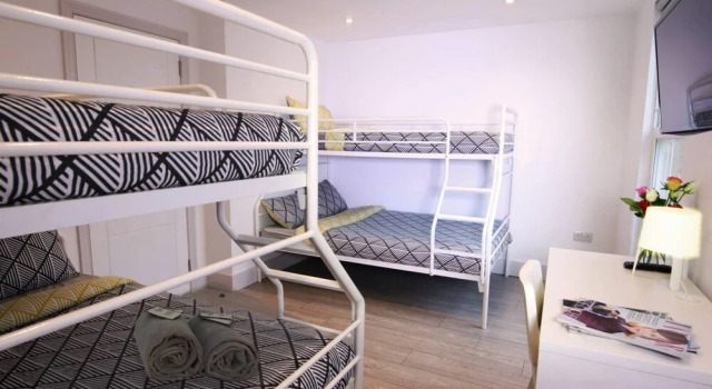 Modern Sea Front Apartment Sleeps 10, Забронировать Апартаменты/квартира Апартаменты Исторического графства Суссекса, Апартаменты/квартира