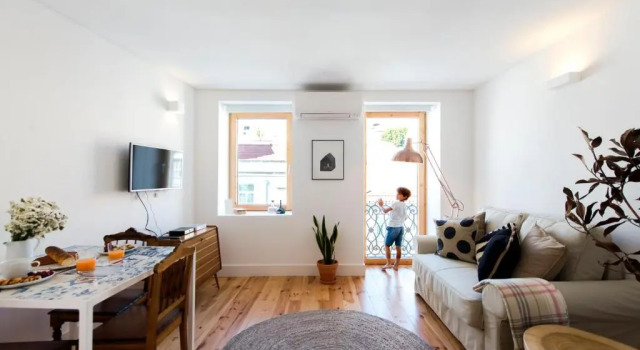 Апартаменты c 1 комнатой Cozy Lisbon Graça