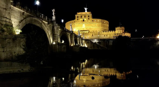 Vatican Rome Suite