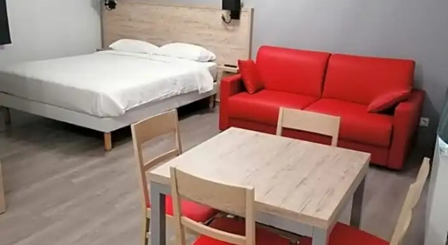 Четырёхместный номер Standard Hôtel Le Verger
